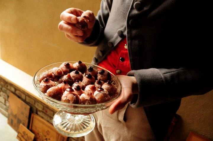 0_Venus-nipples-Vernelsberg