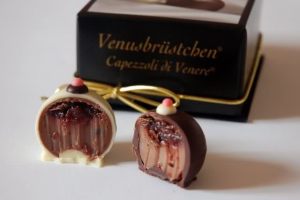 2_bonbons Venusbrüstchen